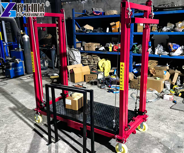 Motorized Scaffold Lift
