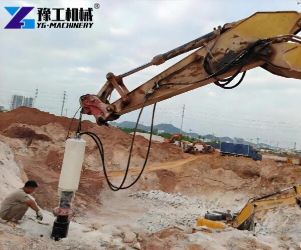 static rock breaking excavator splitter