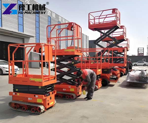 tracked scissor lift for outdoor construction