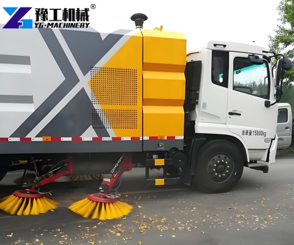 truck mounted road sweeper