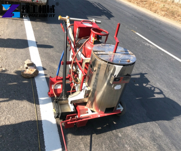 hot melt road line marking machine field working scene