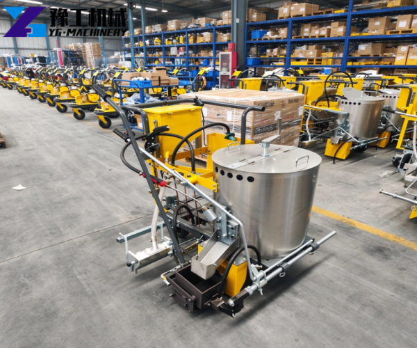 thermoplastic line striping machine